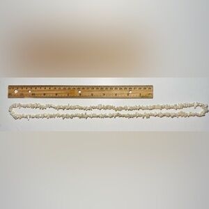 LIKE NEW Puka Shell Necklace approx 15”